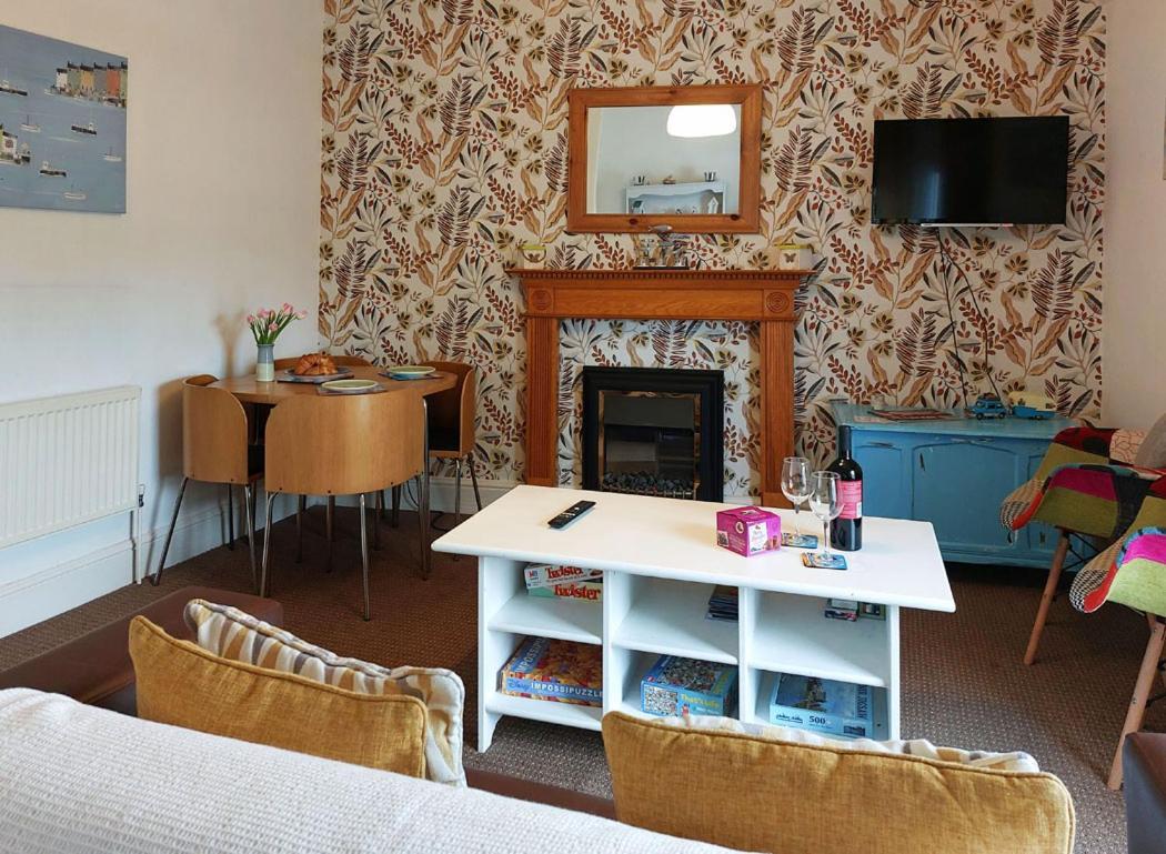 Salt Marsh Apartment Tywyn Dış mekan fotoğraf